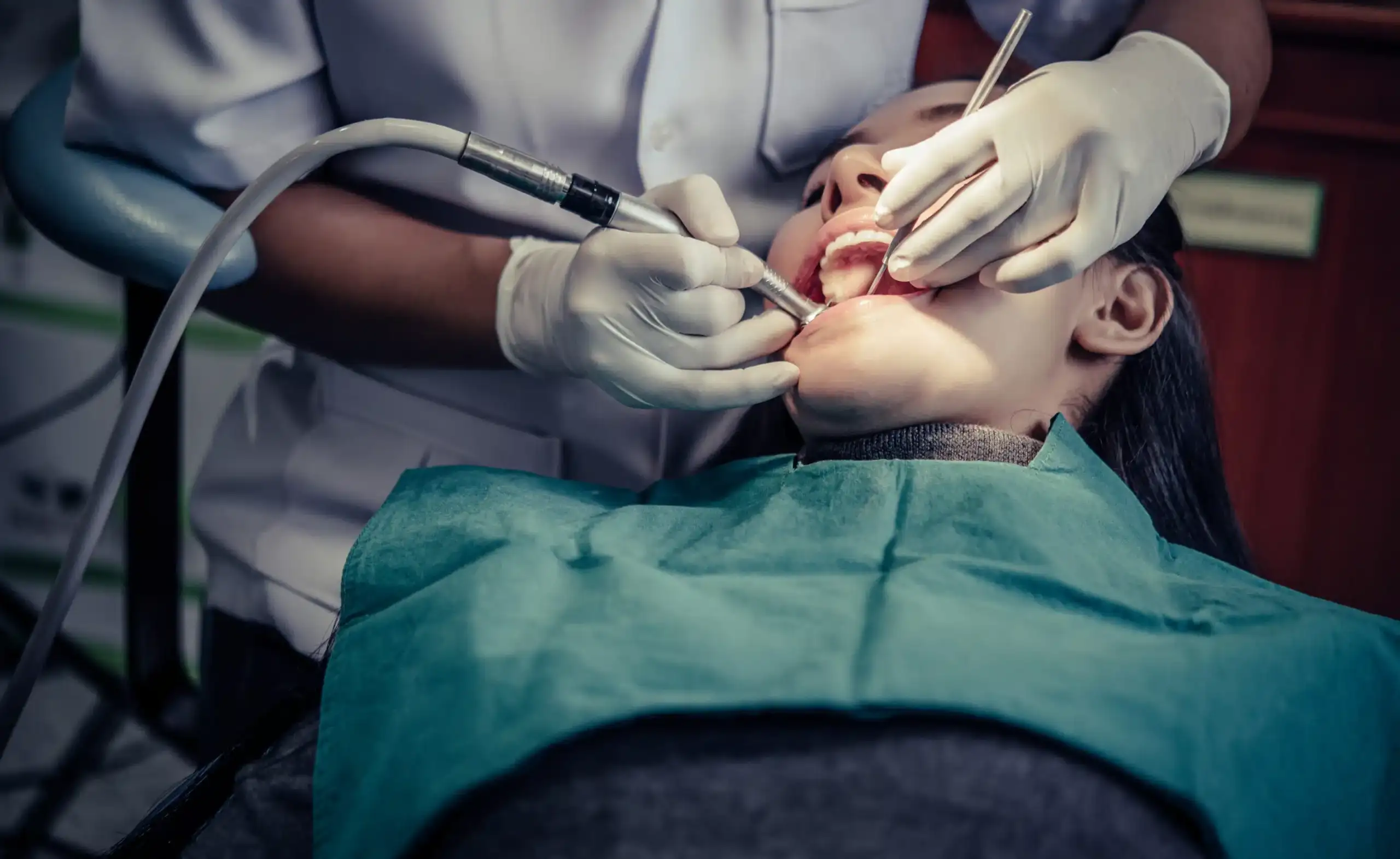 🦷 Top 10 Tips for Managing Dental Emergencies: Thrive Dentistry's Expert Advice